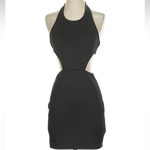 enya backless mini dress in xl polkadot Jaded London Low cut top outfit Web Collection: Transitional Size:26W